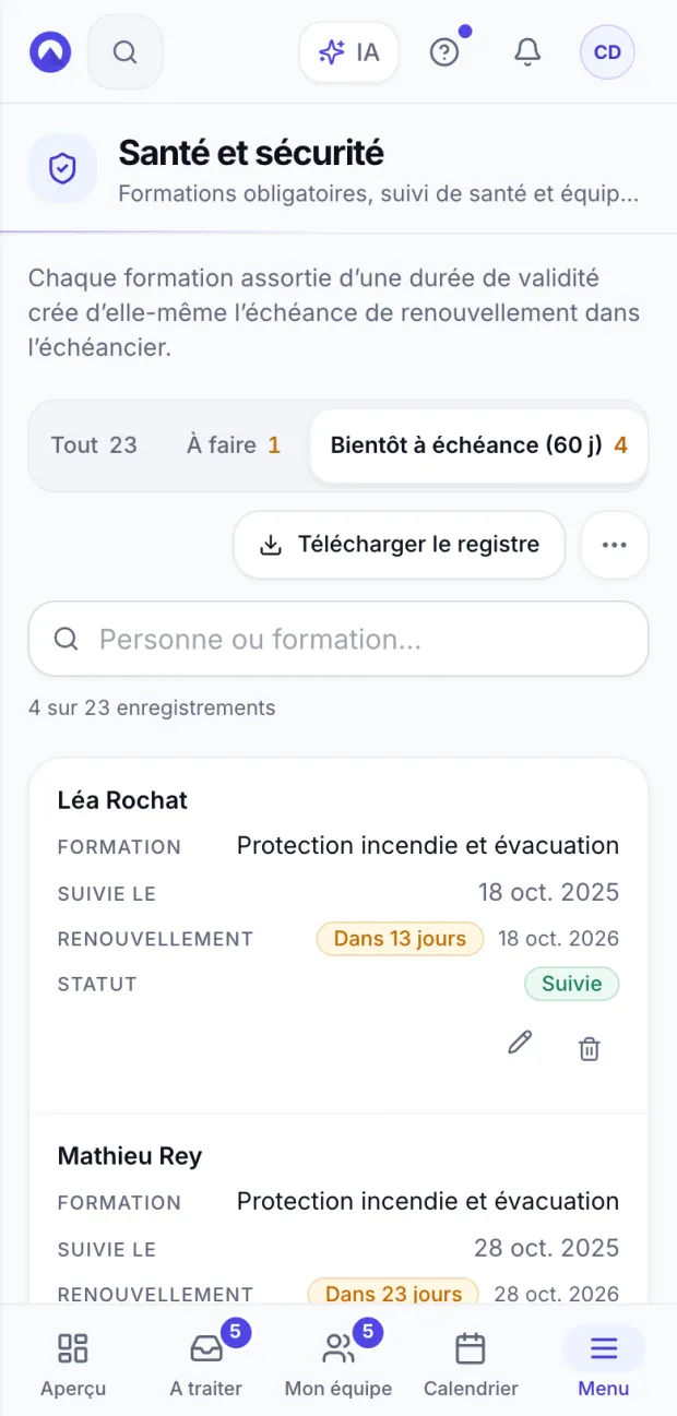 Santé et sécurité sur téléphone : le registre des formations filtré sur celles dont le renouvellement arrive dans les prochaines semaines, avec les jours restants.